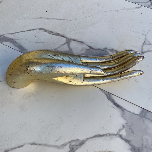 Unique prop golden wood hand. - Picture 8 of 11